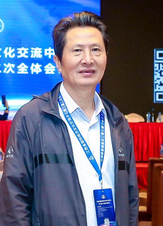 傅典江1.jpg